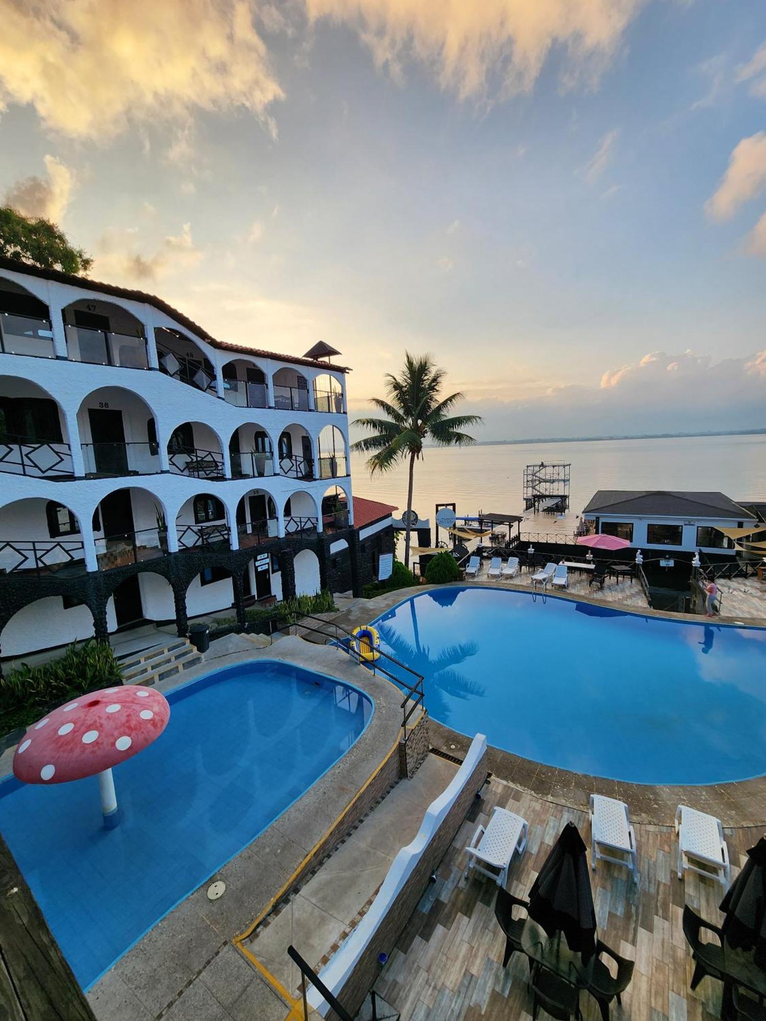 Hotel Mi Paraiso Rio Dulce Castillo de San Felipe Exterior foto