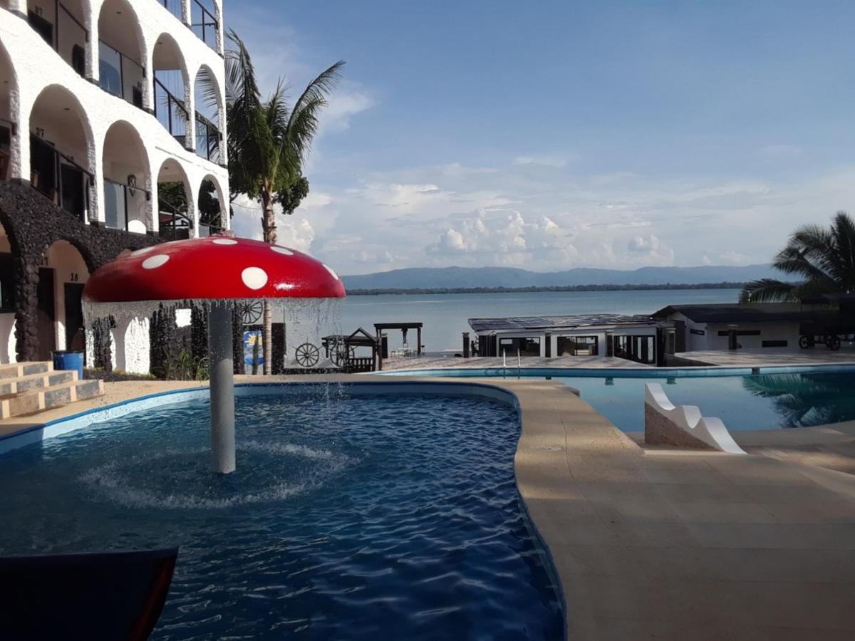 Hotel Mi Paraiso Rio Dulce Castillo de San Felipe Exterior foto